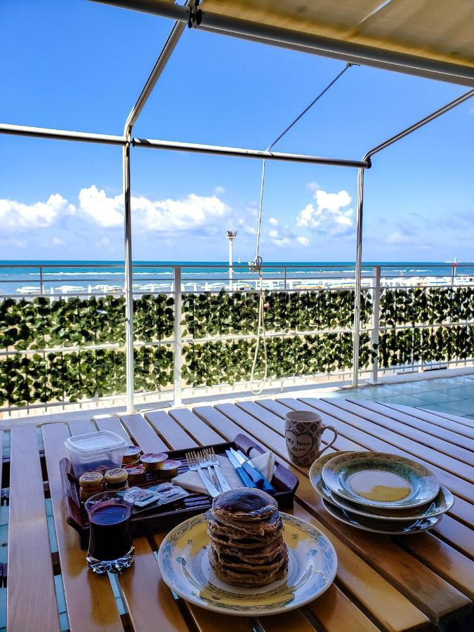 Incantevole Casa Sul Mare Vicino A Roma Nettuno Kültér fotó