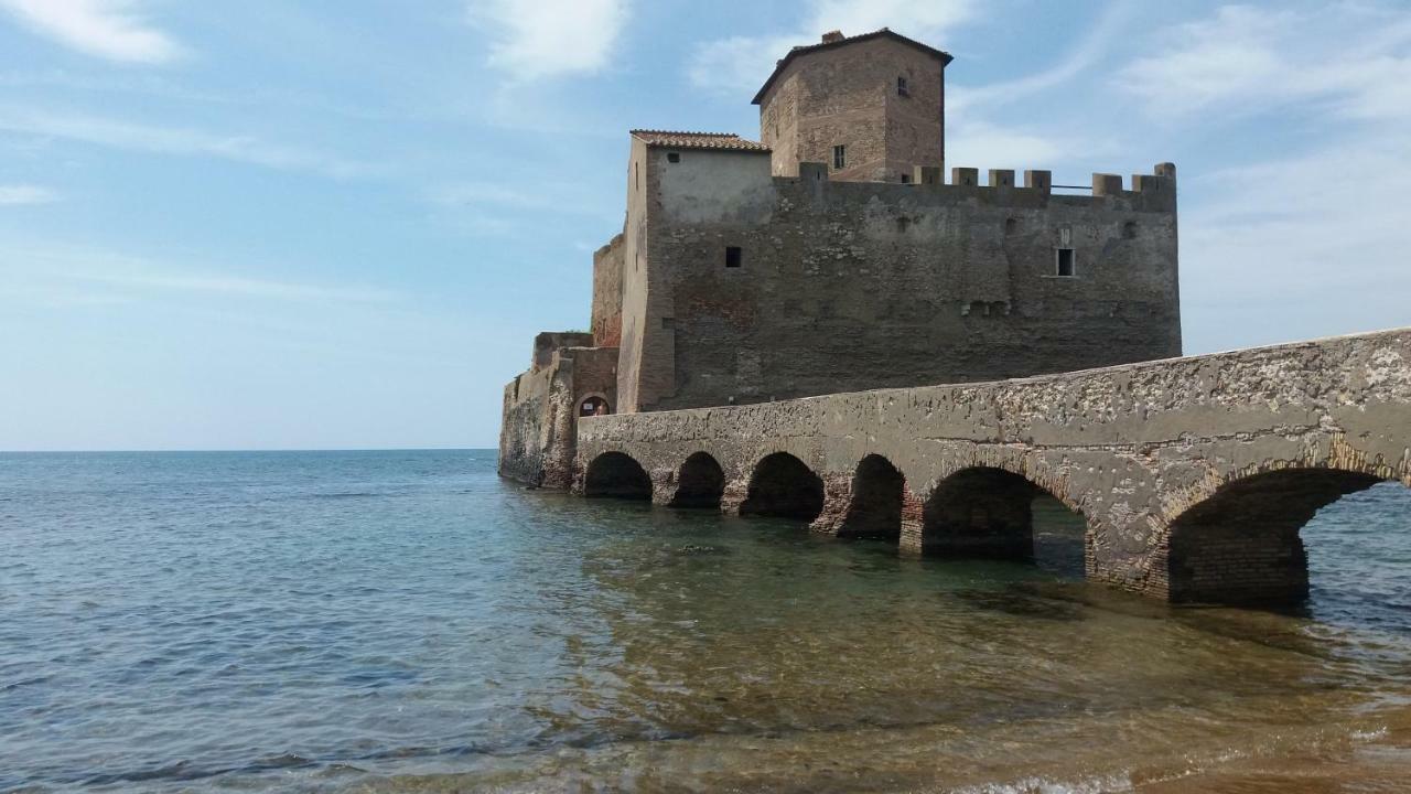 Incantevole Casa Sul Mare Vicino A Roma Nettuno Kültér fotó